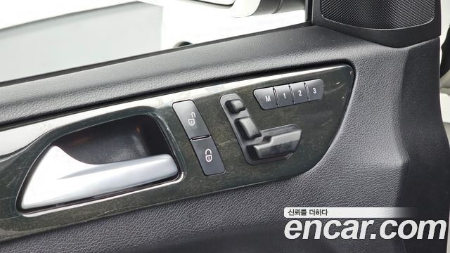 Mercedes-Benz M-class 2014 — photo 28