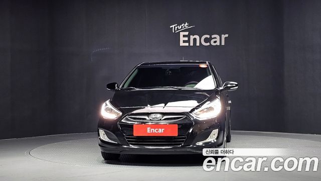 Hyundai Accent 2015 — photo 3