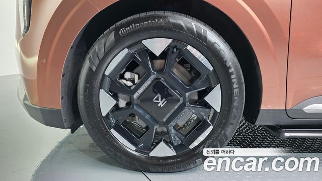 Kia Canival 2024 — photo 5