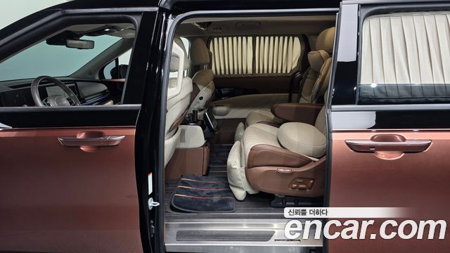 Kia Canival 2024 — photo 17