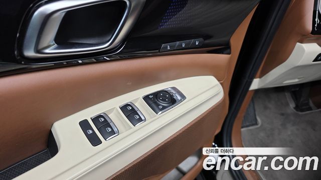 Kia Canival 2024 — photo 25