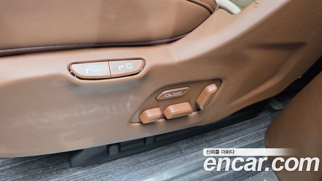 Kia Canival 2024 — photo 32