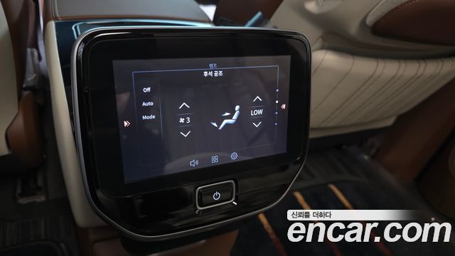 Kia Canival 2024 — photo 34