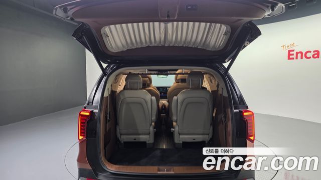 Kia Canival 2024 — photo 38