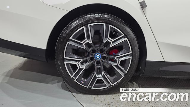 BMW i5 2024 — photo 5