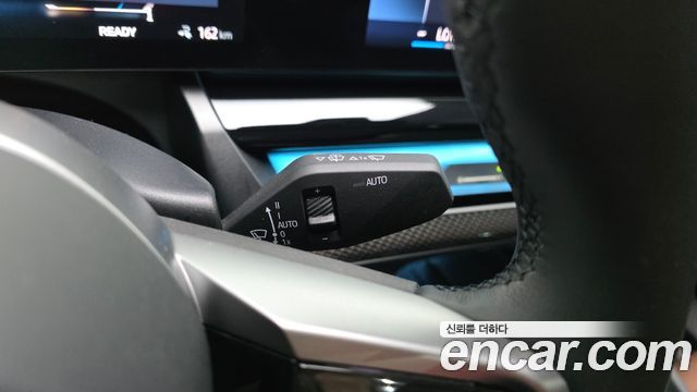 BMW i5 2024 — photo 36