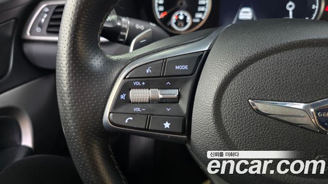 Genesis G70 2022 — photo 32