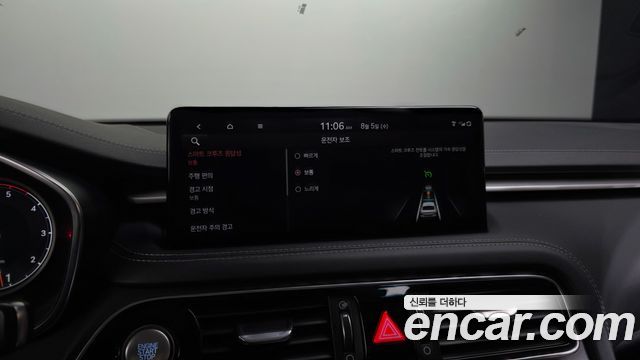 Genesis G70 2022 — photo 35