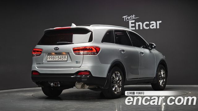 Kia Sorento 2016 — photo 2