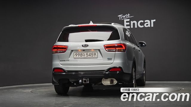 Kia Sorento 2016 — photo 4