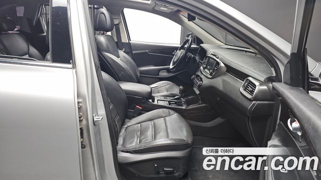 Kia Sorento 2016 — photo 13