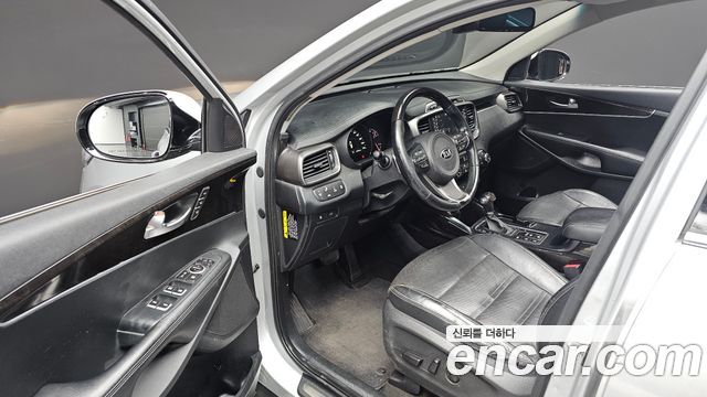 Kia Sorento 2016 — photo 17