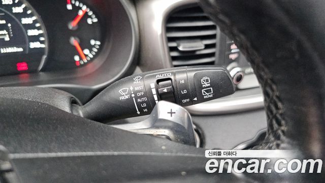 Kia Sorento 2016 — photo 23