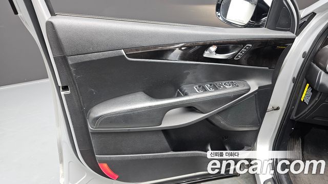 Kia Sorento 2016 — photo 14