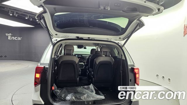 Kia Canival 2025 — photo 26