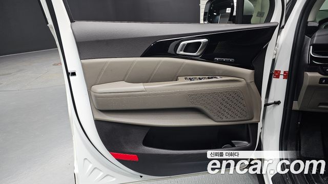 Kia Canival 2025 — photo 14