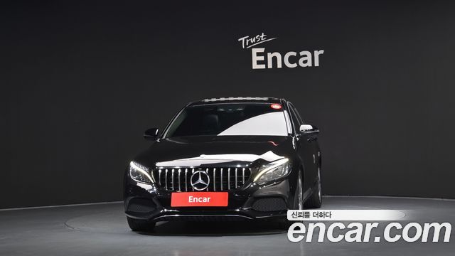 Mercedes-Benz C-Class 2017 — photo 3