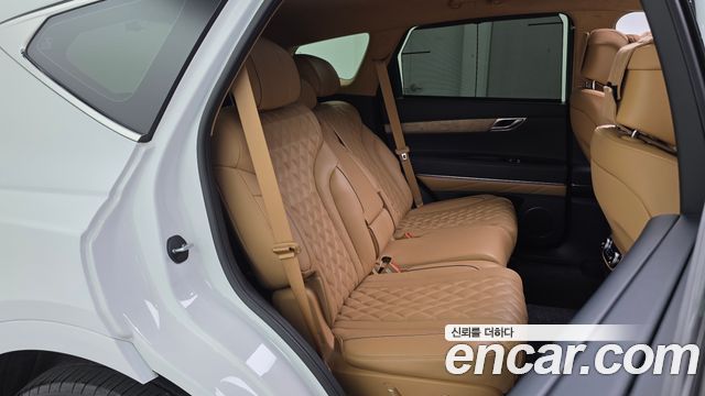 Genesis GV80 2022 — photo 17