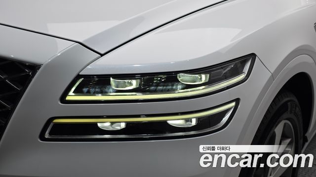 Genesis GV80 2022 — photo 8