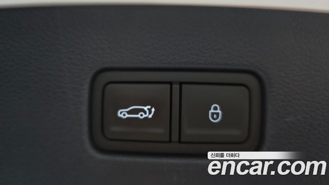 Genesis GV80 2022 — photo 31