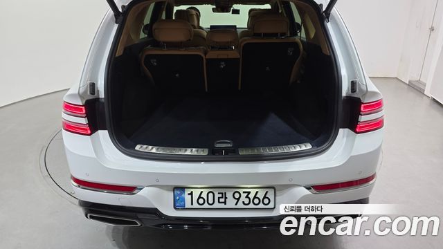 Genesis GV80 2022 — photo 32