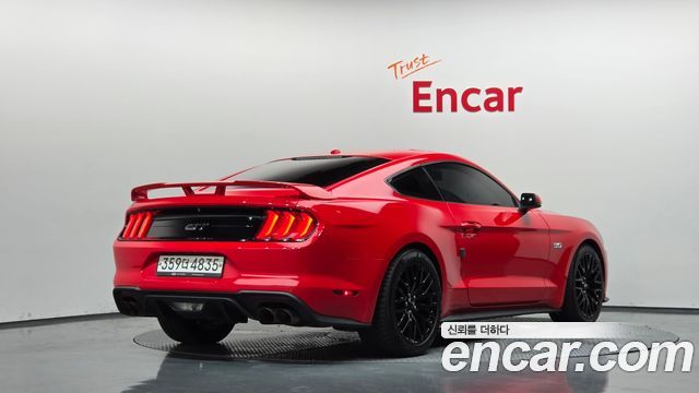 Ford Mustang 2019 — photo 2