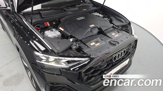 Audi Q8 2025 — photo 6