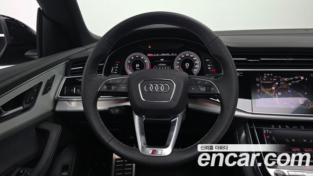 Audi Q8 2025 — photo 13