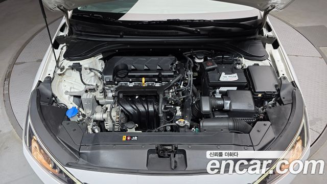 Hyundai AVANTE 2019 — photo 6