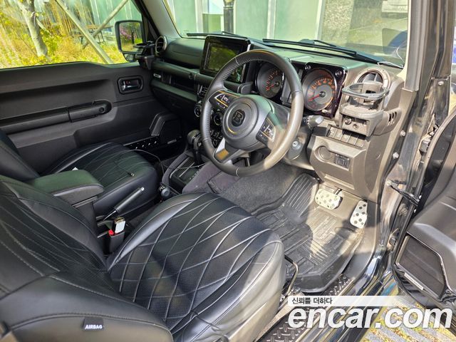 Suzuki Jimny 2019 — photo 10