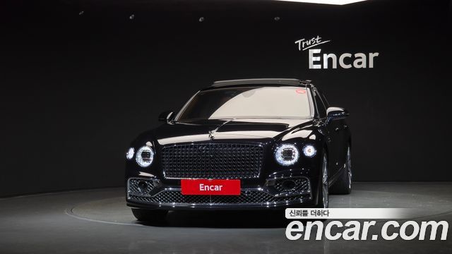 Bentley Flying Spur 2021 — photo 3