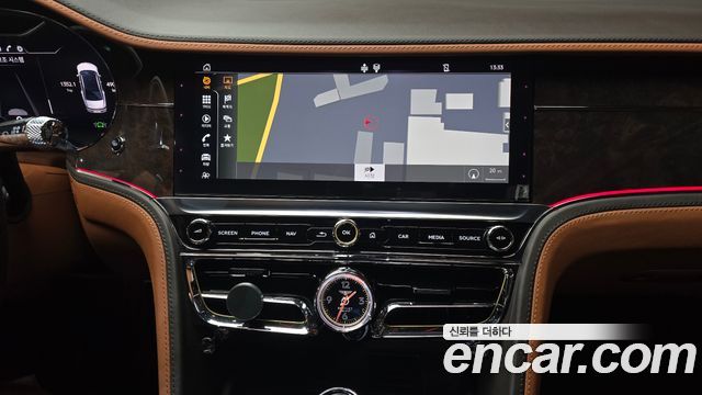 Bentley Flying Spur 2021 — photo 20