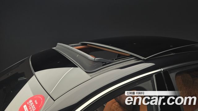 Bentley Flying Spur 2021 — photo 25
