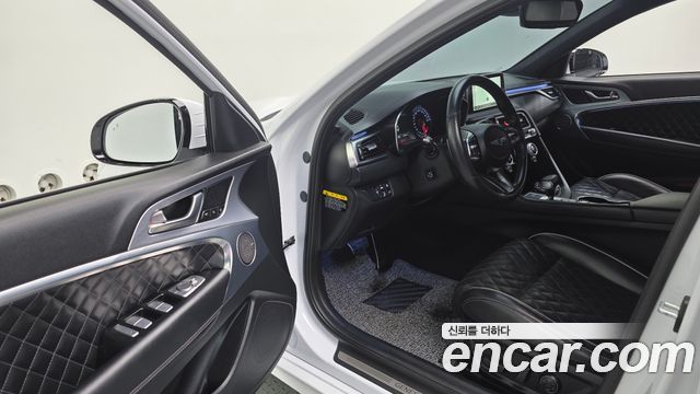 Genesis G70 2018 — photo 19