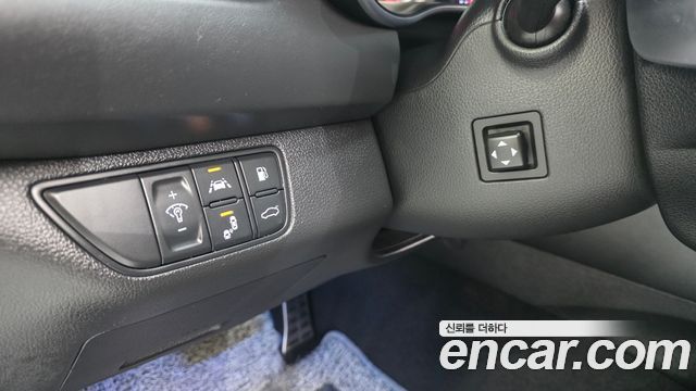 Genesis G70 2018 — photo 21