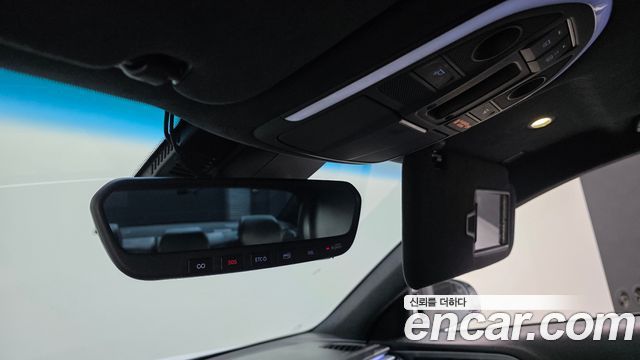 Genesis G70 2018 — photo 26