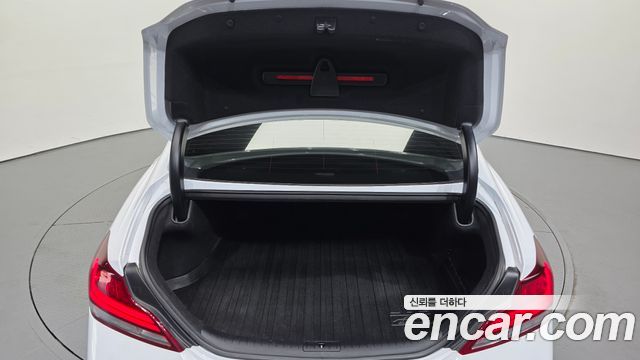 Genesis G70 2018 — photo 33