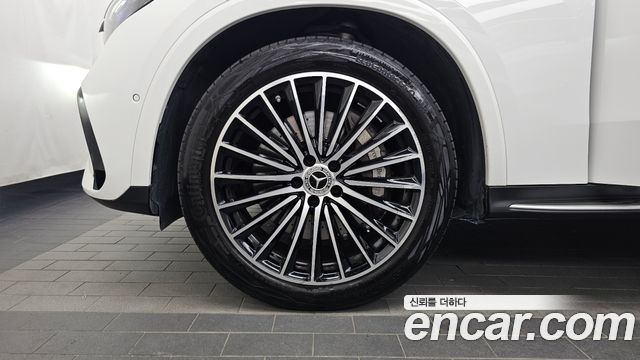 Mercedes-Benz GLC-Class 2024 — photo 5