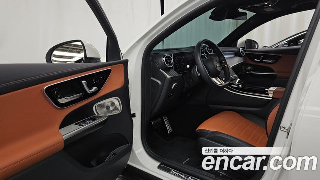 Mercedes-Benz GLC-Class 2024 — photo 13