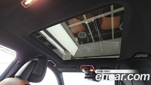 Mercedes-Benz GLC-Class 2024 — photo 23