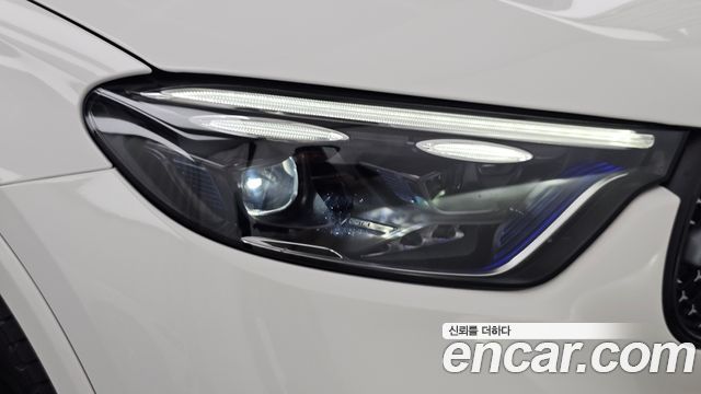 Mercedes-Benz GLC-Class 2024 — photo 8