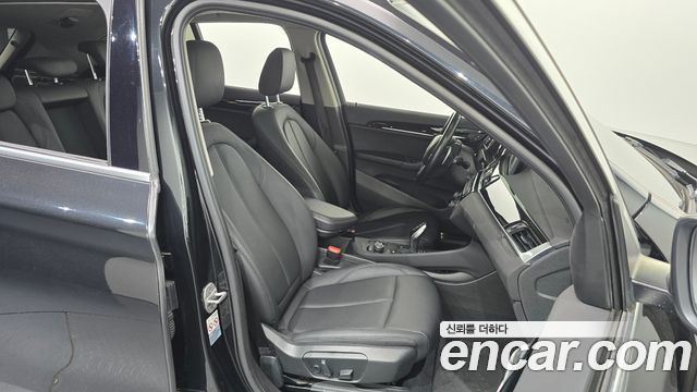 BMW X1 2018 — photo 16