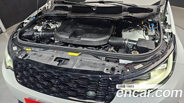 Land Rover Discovery 2022 — photo 6