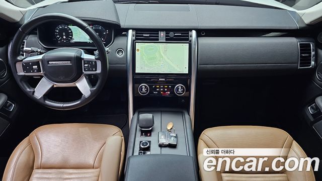 Land Rover Discovery 2022 — photo 10