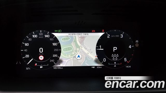 Land Rover Discovery 2022 — photo 11