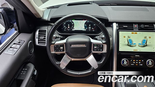 Land Rover Discovery 2022 — photo 19