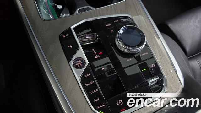 BMW X7 2024 — photo 12