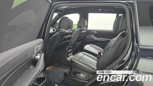 BMW X7 2024 — photo 18