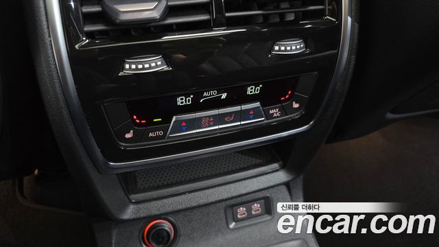 BMW X7 2024 — photo 30
