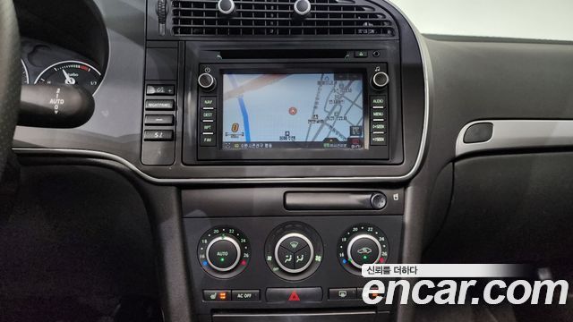 Saab 9-3 2009 — photo 13